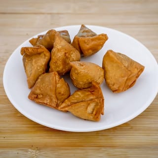 Vegetable Samosa